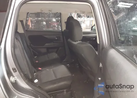 2018 Mitsubishi Outlander Se из США, поврежденный, VIN JA4AD3A30JJ002145